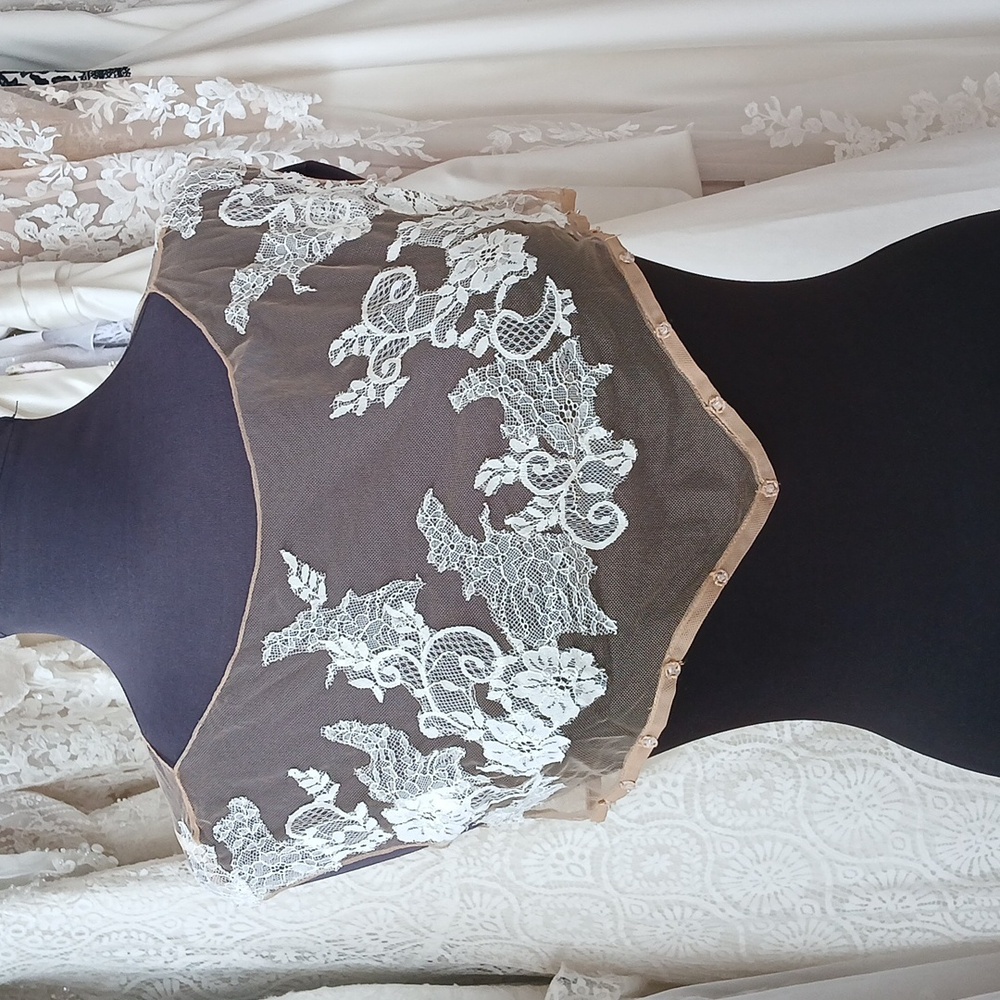Bridal dress topper